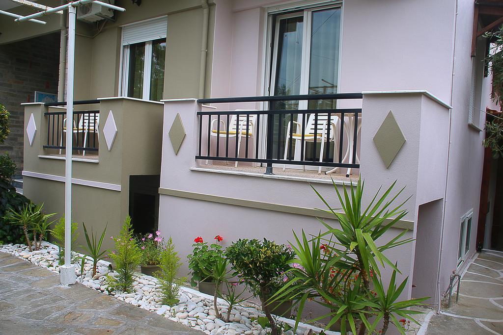 Kristal Hotel Prínos Exterior foto